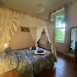 Homestay Shannon River House & Gardens