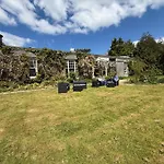 Shannon River House & Gardens * Limerick