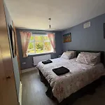 홈스테이 Shannon River House & Gardens
