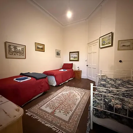 Shannon River House & Gardens Homestay Limerick