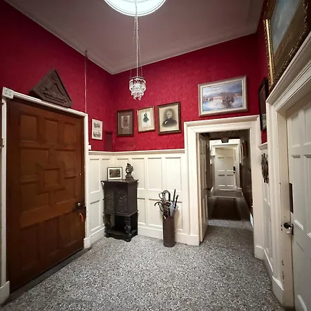 Shannon River House & Gardens * Limerick Junction