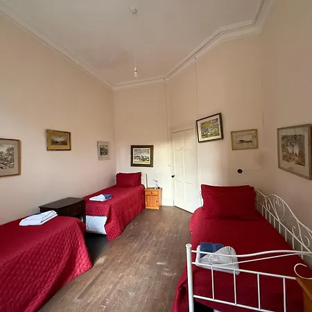 Shannon River House & Gardens