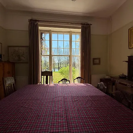 Shannon River House & Gardens *