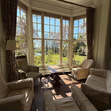 Séjour chez l'habitant Shannon River House&gardens Limerick Junction