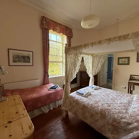 Shannon River House & Gardens * Limerick Junction