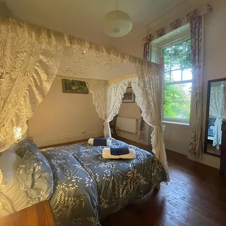 Privatunterkunft Shannon River House & Gardens