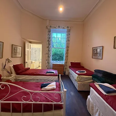 Shannon River House & Gardens