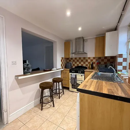 Shannon River House & Gardens * Limerick Junction