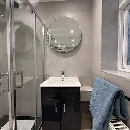 Shannon River House & Gardens * Limerick Junction