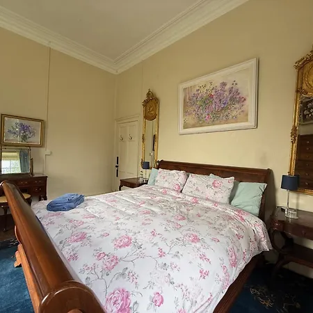 Privatunterkunft Shannon River House & Gardens Limerick Junction