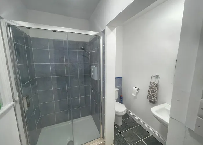 Shannon River House & Gardens