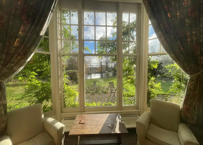 Homestay Shannon River House & Gardens *