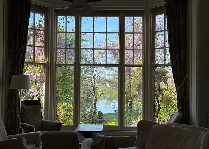 Shannon River House & Gardens * Limerick