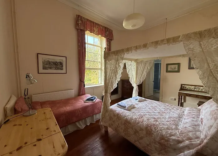 Shannon River House & Gardens * Limerick Junction