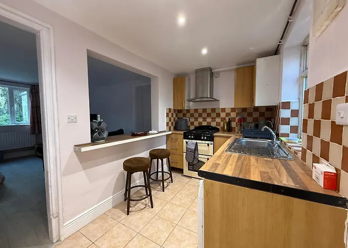 Shannon River House & Gardens * Limerick Junction