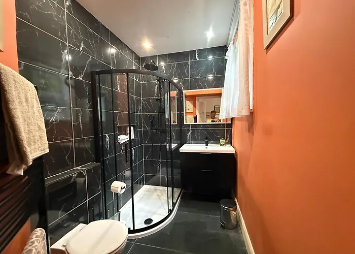 Shannon River House & Gardens * Limerick Junction